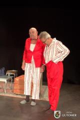 Premiera komedije Menjajva ženi 1